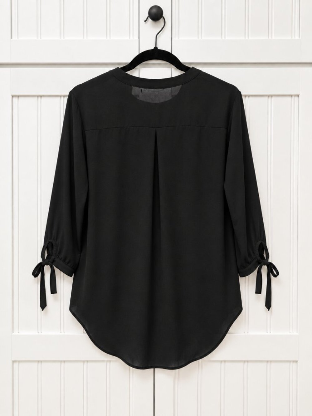 LUSH Black V-Neck Tie Sleeve High Low Blouse Size Large - Picture 3 of 4